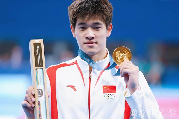 冯旭:潘展乐将在开赛日登场 冯旭:潘展乐将在开赛日登场