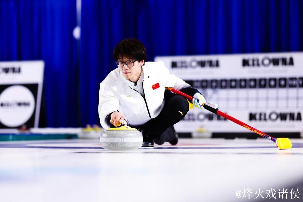 冬奥冰壶落选赛:中国混双7-5力克对手 三连胜居首 冬奥冰壶落选赛:中国混双7-5力克对手 三连胜居首